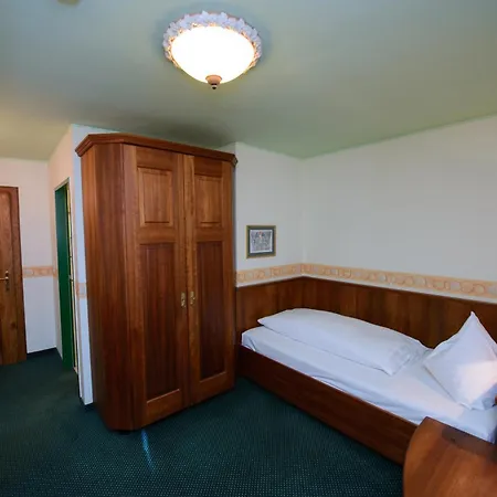 Ξενοδοχείο Zweimueller 4*